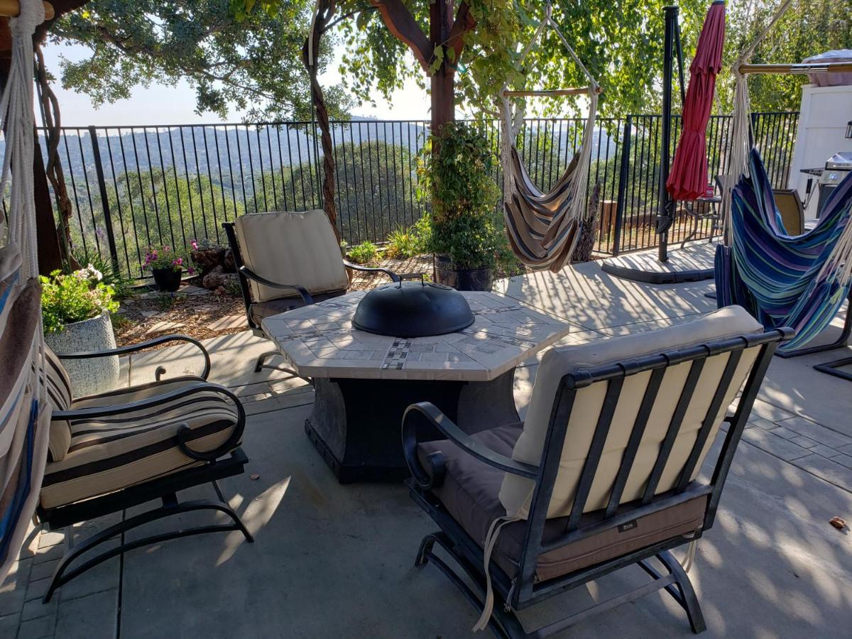 Yosemite Foothill Retreat Hotel โคสต์โกลด์ ภายนอก รูปภาพ